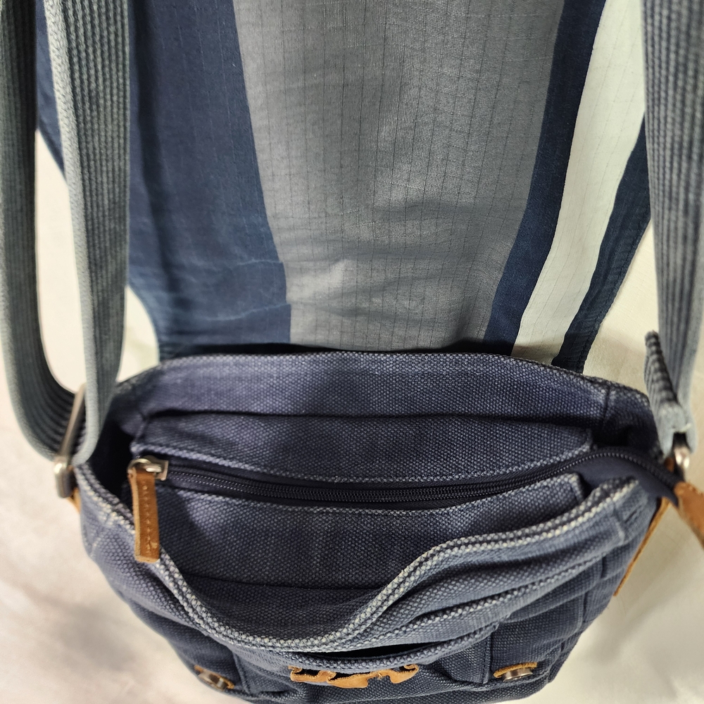 Fossil Navy and Brown Men's Messenger Bag - Picture 5 of 9